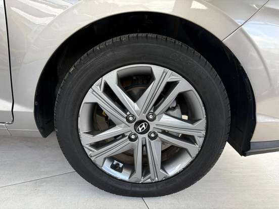 HYUNDAI-HB20-1.0 TGDI FLEX COMFORT PLUS AUTOMÁTICO HYUNDAI-HB20-2024