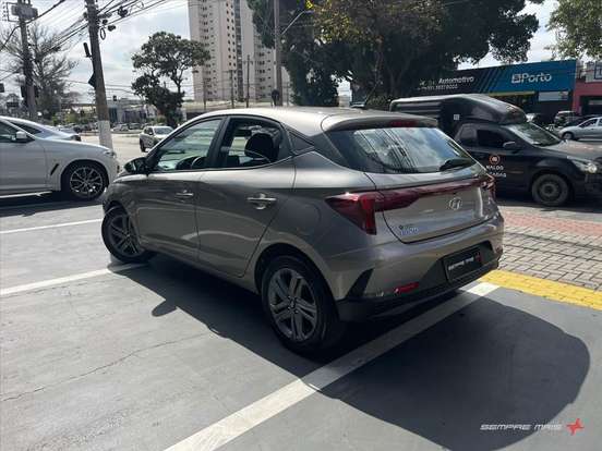 HYUNDAI-HB20-2024