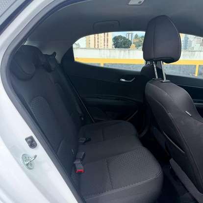 HYUNDAI-HB20-2022