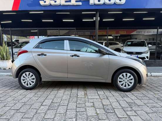 HYUNDAI-HB20-2018