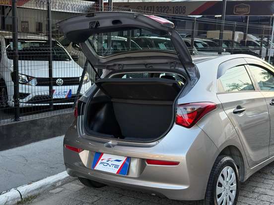 HYUNDAI-HB20-1.0 UNIQUE 12V FLEX 4P MANUAL HYUNDAI-HB20-2018