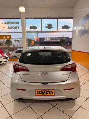 HYUNDAI-HB20-2012