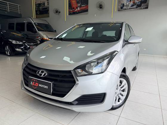 HYUNDAI HB20 1.6 COMFORT PLUS 16V FLEX 4P AUTOMÁTICO
