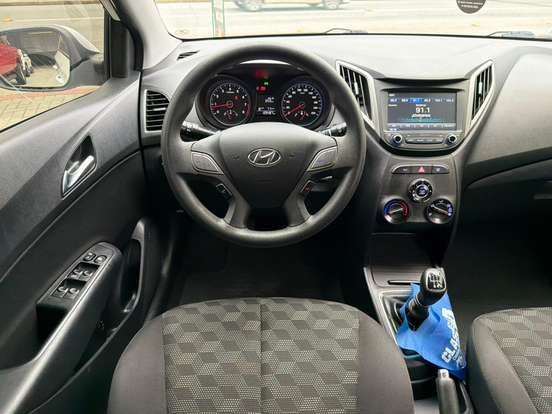 HYUNDAI-HB20-1.6 COMFORT PLUS 16V FLEX 4P MANUAL HYUNDAI-HB20-2019