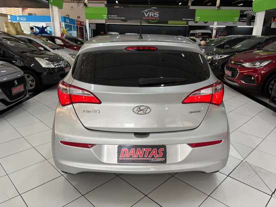 HYUNDAI-HB20-1.6 COMFORT PLUS 16V FLEX 4P MANUAL HYUNDAI-HB20-2018