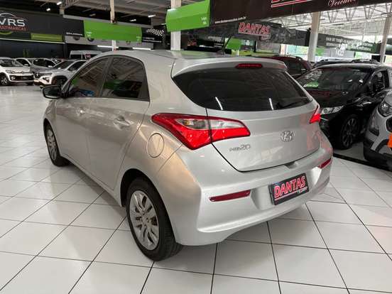 HYUNDAI-HB20-1.6 COMFORT PLUS 16V FLEX 4P MANUAL HYUNDAI-HB20-2018