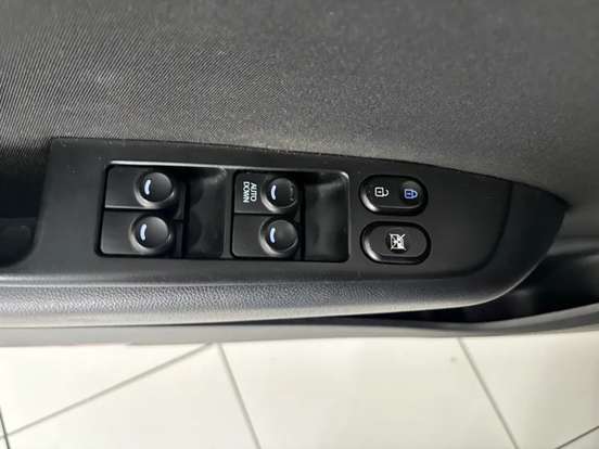 HYUNDAI-HB20-2018