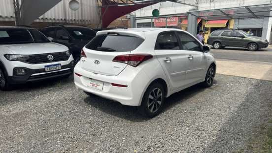 HYUNDAI-HB20-1.6 OCEAN 16V FLEX 4P AUTOMÁTICO HYUNDAI-HB20-2016
