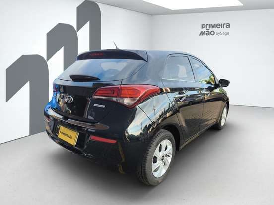 HYUNDAI-HB20-2017