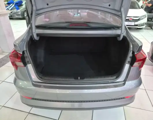 HYUNDAI-HB20S-2024