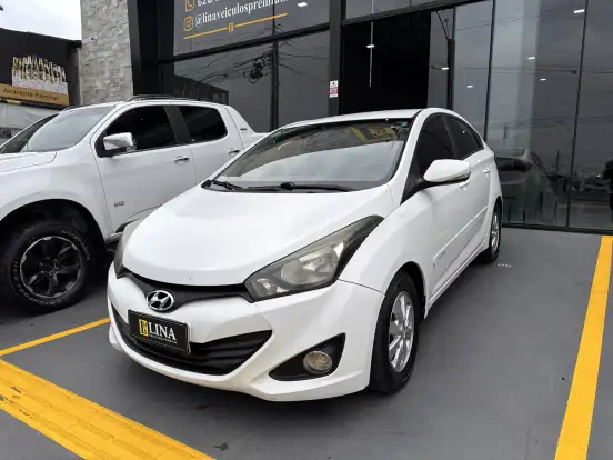 HYUNDAI-HB20S-2015
