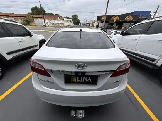 HYUNDAI-HB20S-2015