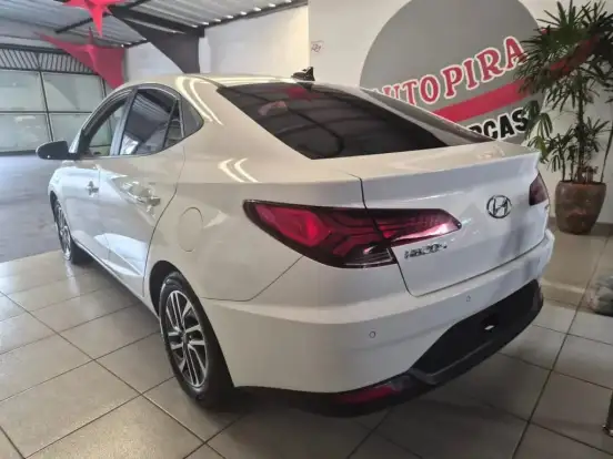 HYUNDAI-HB20S-2022