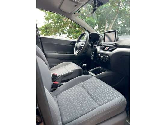 HYUNDAI-HB20S-1.0 12V FLEX COMFORT MANUAL HYUNDAI-HB20S-2025