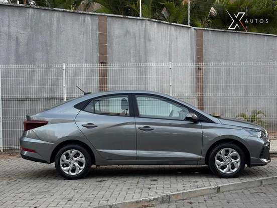 HYUNDAI-HB20S-2025