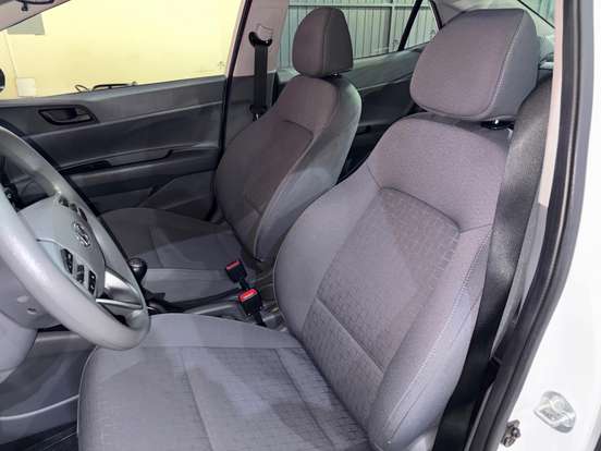 HYUNDAI-HB20S-1.0 12V FLEX COMFORT PLUS MANUAL HYUNDAI-HB20S-2024