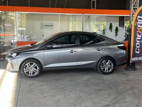 HYUNDAI-HB20S-2024