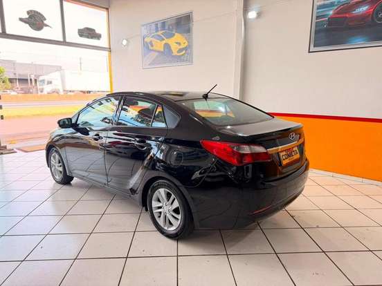 HYUNDAI-HB20S-1.6 COMFORT PLUS 16V FLEX 4P AUTOMÁTICO HYUNDAI-HB20S-2013