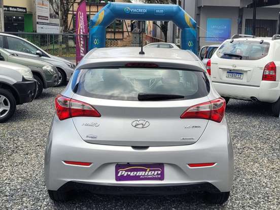 HYUNDAI-HB20S-1.6 PREMIUM 16V FLEX 4P AUTOMÁTICO HYUNDAI-HB20S-2015
