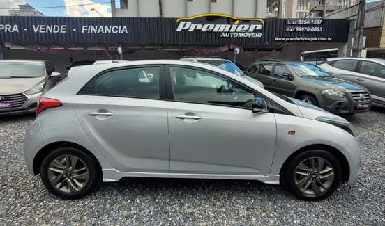 HYUNDAI-HB20S-2015