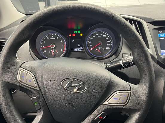 HYUNDAI-HB20S-1.6 STYLE 16V FLEX 4P AUTOMÁTICO HYUNDAI-HB20S-2018