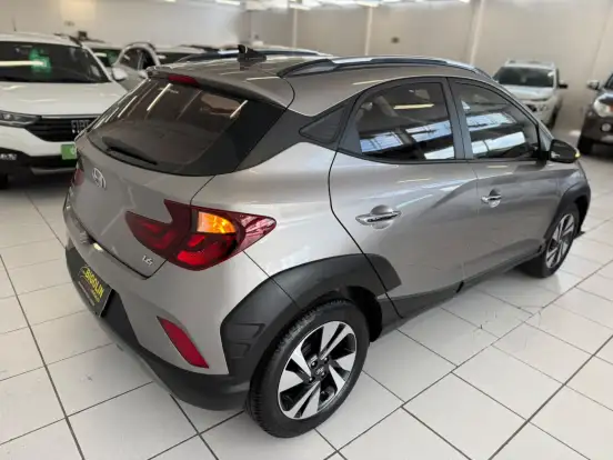 HYUNDAI-HB20X-1.6 16V FLEX DIAMOND AUTOMÁTICO HYUNDAI-HB20X-2020
