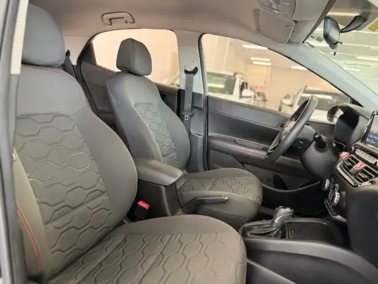 HYUNDAI-HB20X-2020