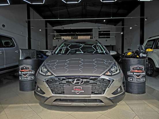 HYUNDAI-HB20X-1.6 16V FLEX DIAMOND PLUS AUTOMÁTICO HYUNDAI-HB20X-2020