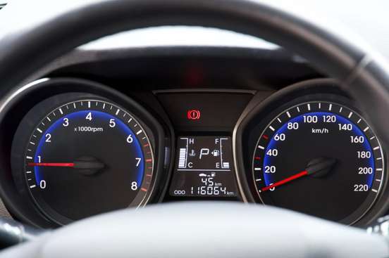 HYUNDAI-HB20X-2016