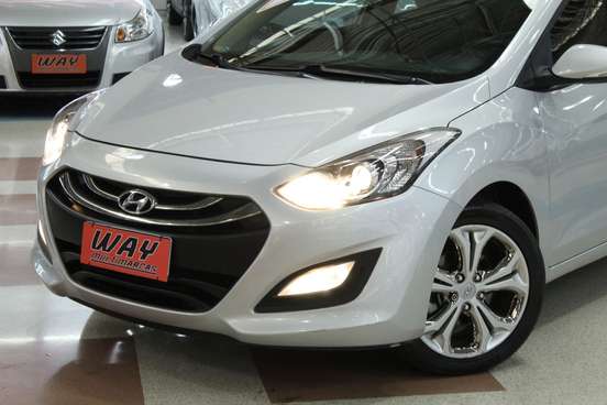 HYUNDAI-I30-2014