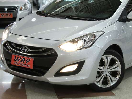 HYUNDAI-I30-1.8 MPI 16V GASOLINA 4P AUTOMATICO HYUNDAI-I30-2014