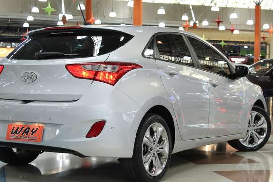 HYUNDAI-I30-2014