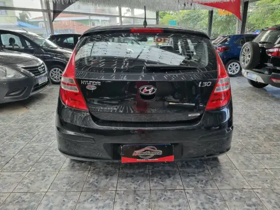 HYUNDAI-I30-2.0 MPI 16V GASOLINA 4P AUTOMÁTICO HYUNDAI-I30-2009
