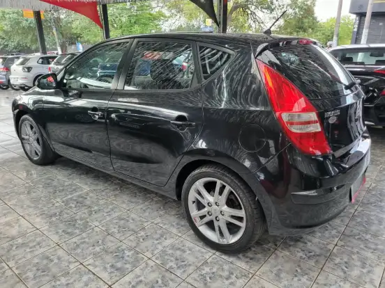 HYUNDAI-I30-2009