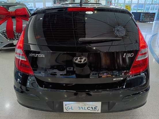 HYUNDAI-I30-2010