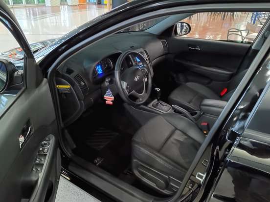 HYUNDAI-I30-2010