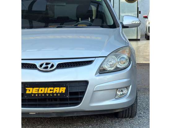 HYUNDAI-I30-2009
