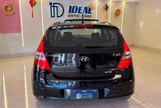 HYUNDAI-I30 CW-2012