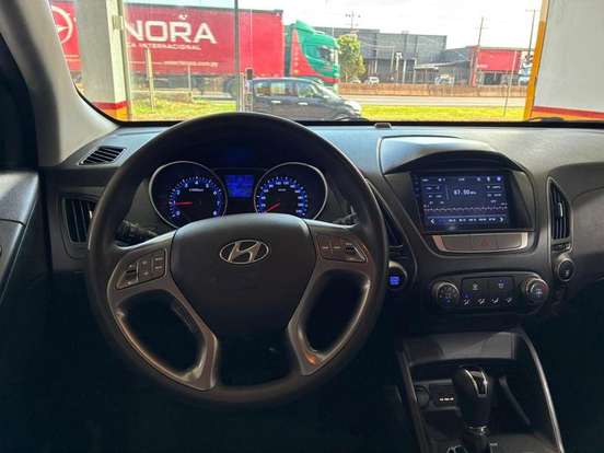 HYUNDAI-IX35-2016