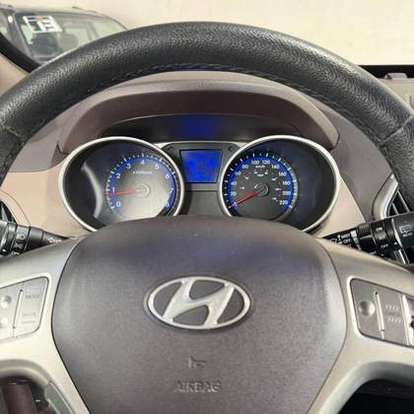 HYUNDAI-IX35-2012