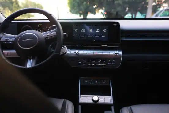 HYUNDAI-KONA-2025