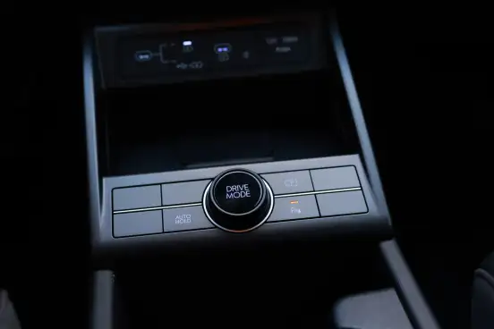HYUNDAI-KONA-2025