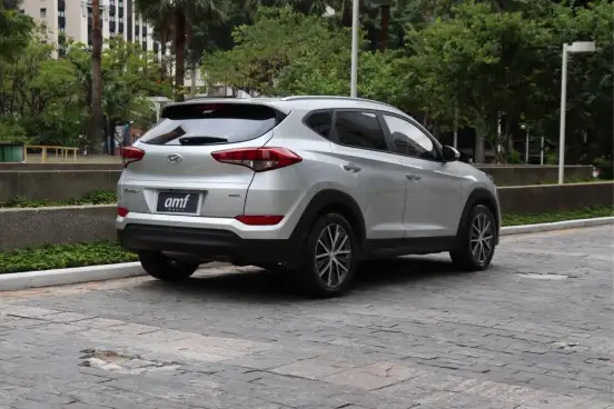 HYUNDAI-TUCSON-2017