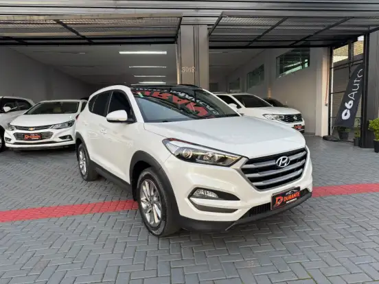 HYUNDAI-TUCSON-2019