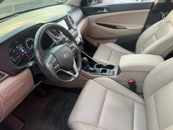 HYUNDAI-TUCSON-2019