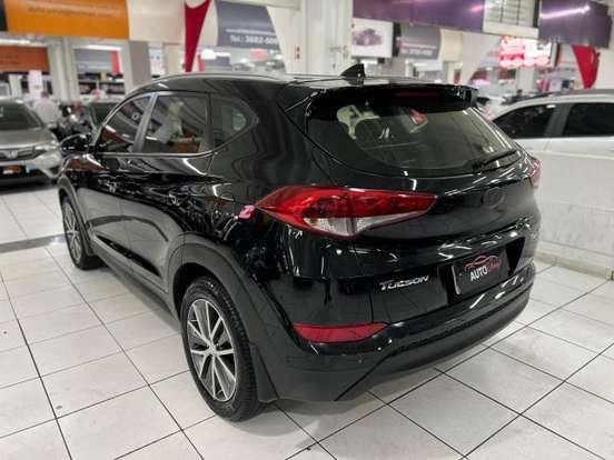 HYUNDAI-TUCSON-2017