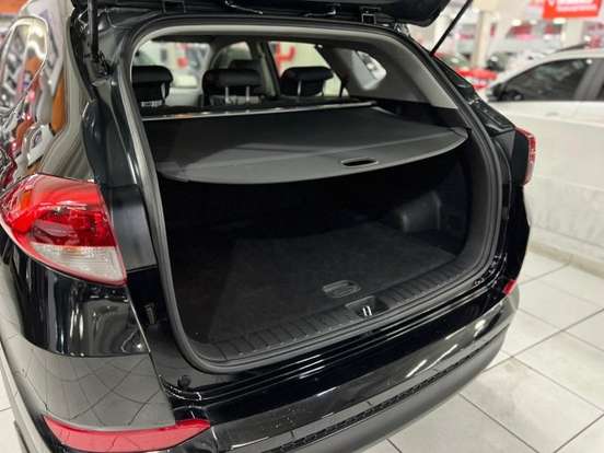 HYUNDAI-TUCSON-1.6 16V T-GDI GASOLINA GL ECOSHIFT HYUNDAI-TUCSON-2017