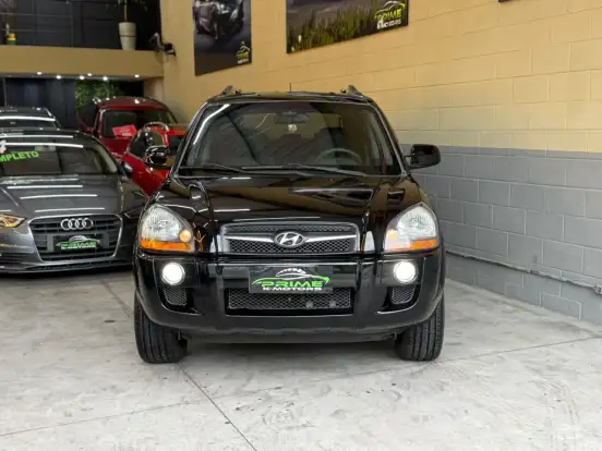 HYUNDAI-TUCSON-2012
