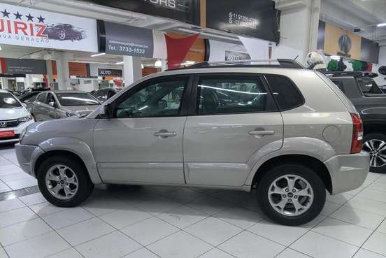 HYUNDAI-TUCSON-2008