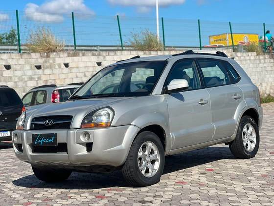 HYUNDAI TUCSON 2.0 MPFI GL 16V 142CV 2WD GASOLINA 4P MANUAL